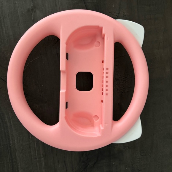 Nintendo switch & accessories - Picture 3 of 8